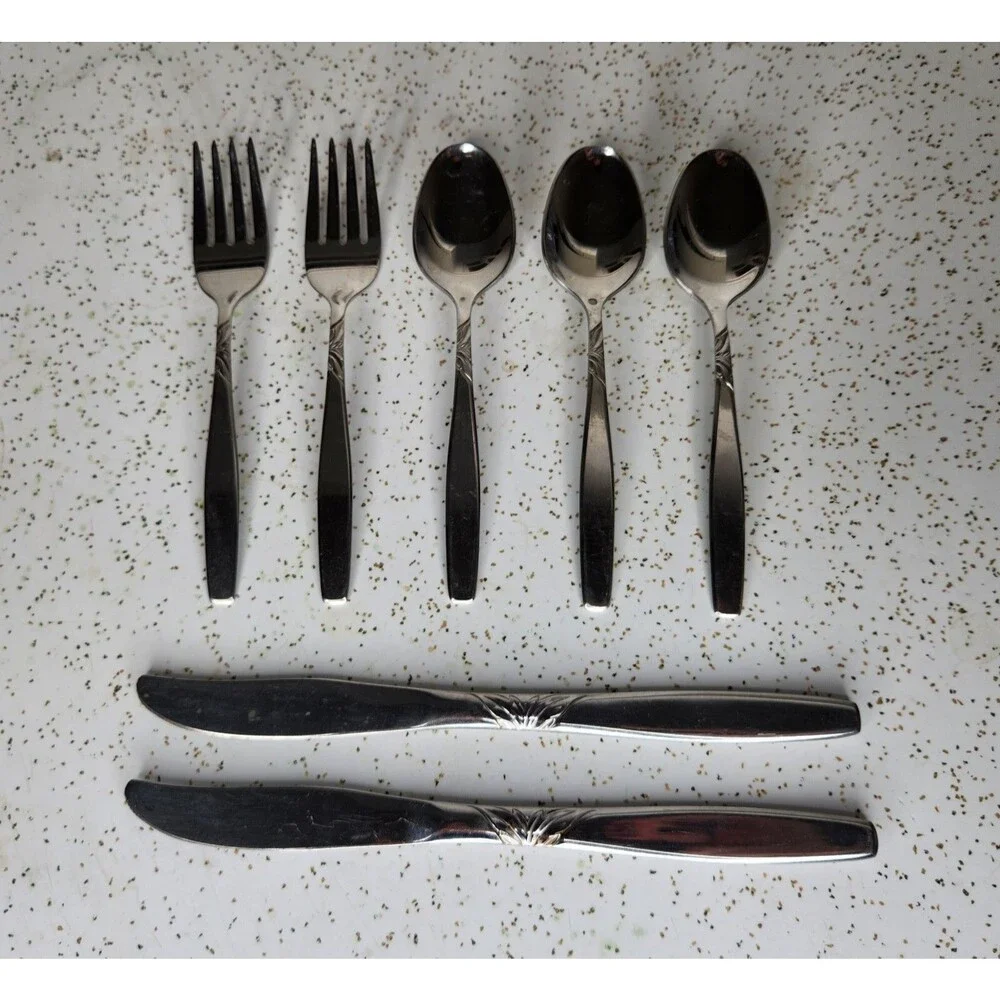 7 International Supreme SWIRL Flatware Stainless Spoons, Forks, & Knives USA